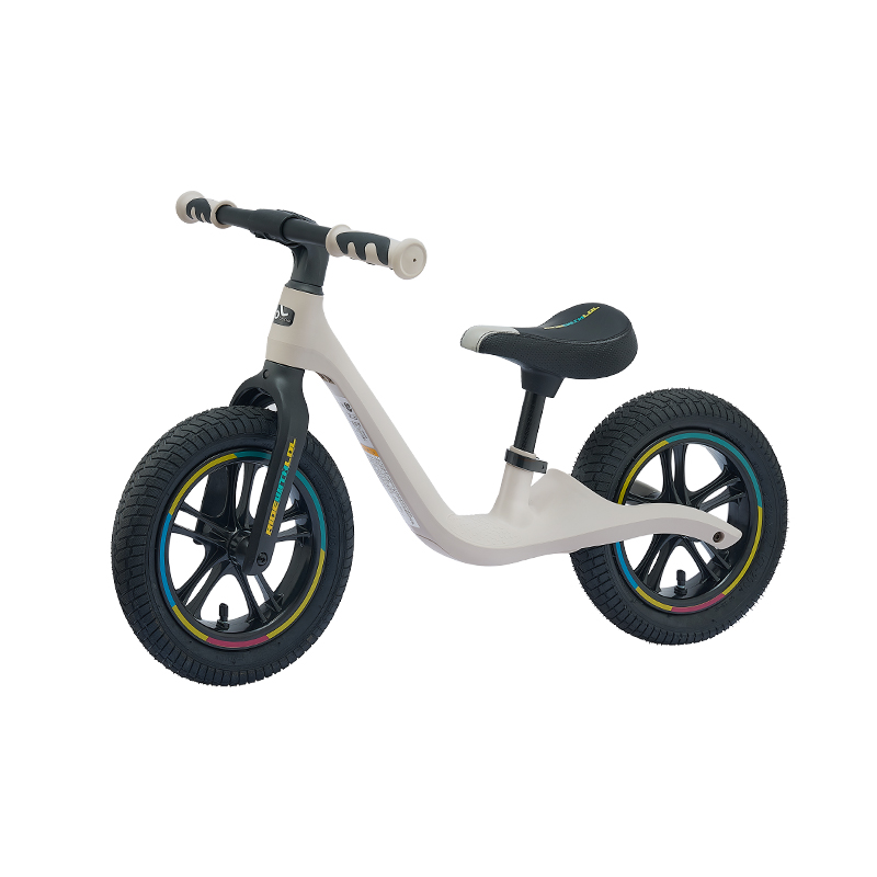 LOLbebe Balance Bike